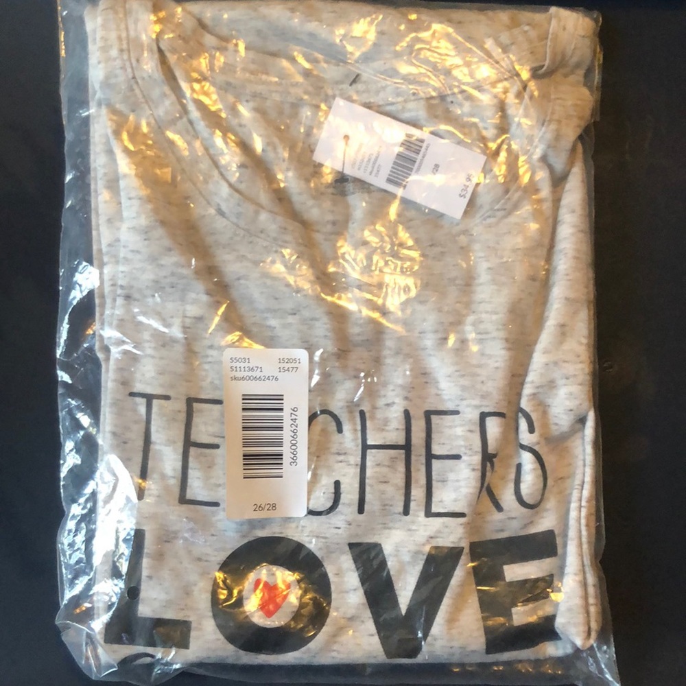 LB teacher tee